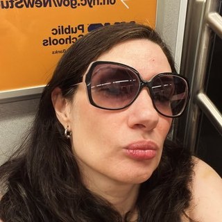 Maggie Serota
