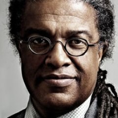 Elvis Mitchell