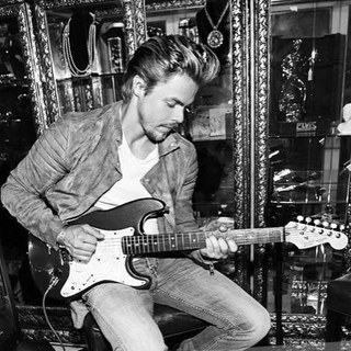 Derek Hough